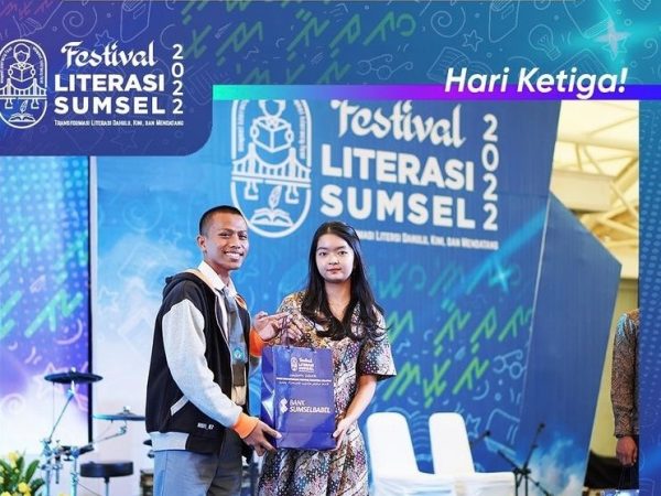 Festival Literasi Sumatera Selatan 2022, Laurence: Berani mencoba hal baru